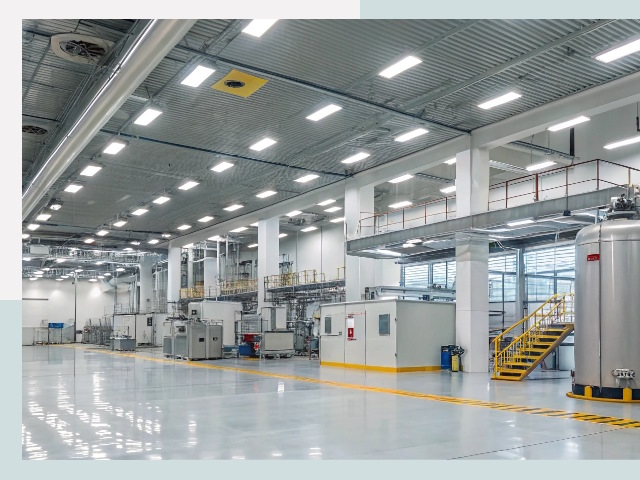 Освещение ангаров в Дмитрове от 643 руб. - Эффективные решения