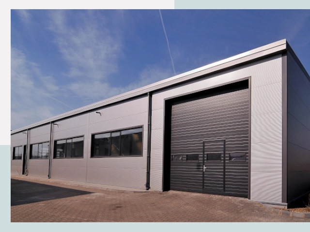 Быстровозводимые склады от СтальСтрой-Дмв по цене 643 руб.